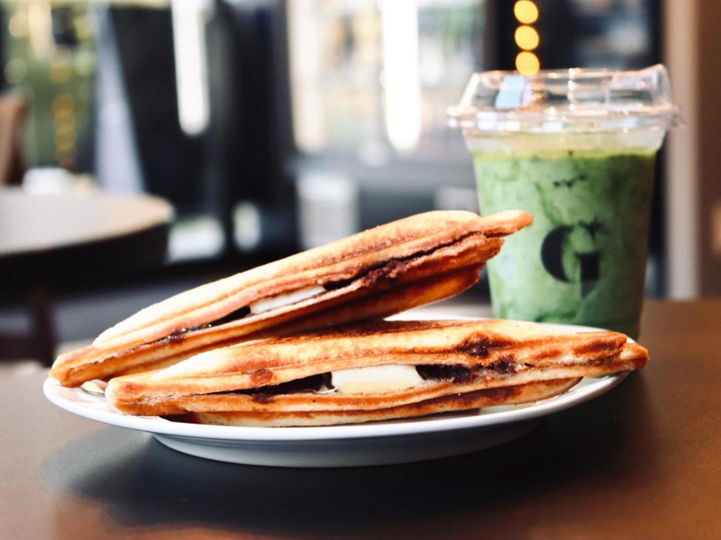 Gems Yufuin Hotel And Spa Cafe Bar Ngoại thất bức ảnh
